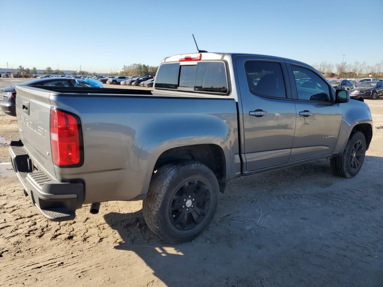 2021 CHEVROLET COLORADO L - Image 3