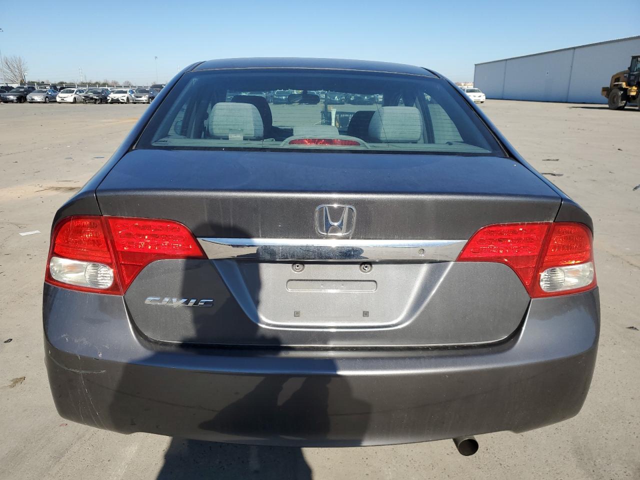 2011 HONDA CIVIC LX - Image 6