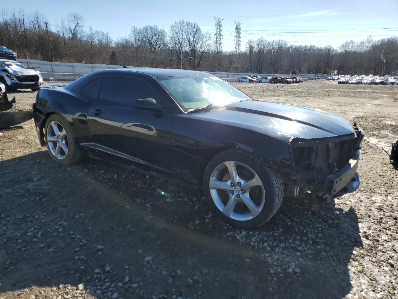 2015 CHEVROLET CAMARO LT - Image 4