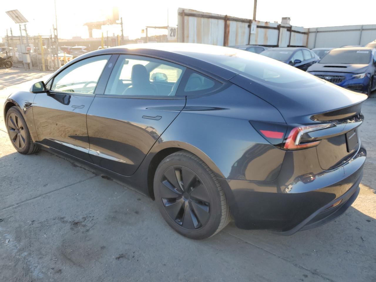 2024 TESLA MODEL 3 - Image 2