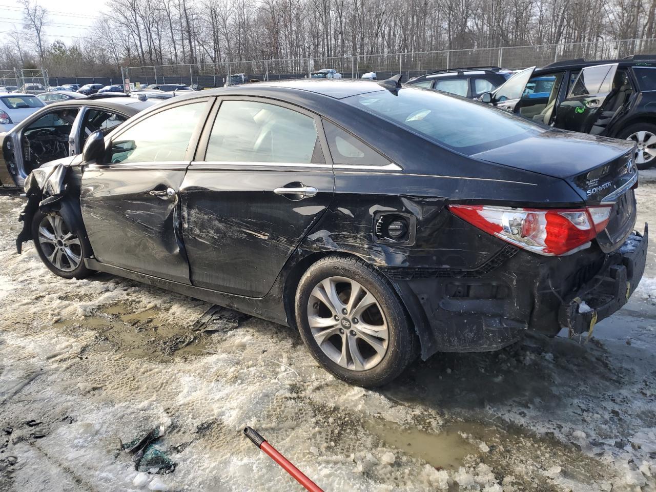 2011 HYUNDAI SONATA SE - Фото 2