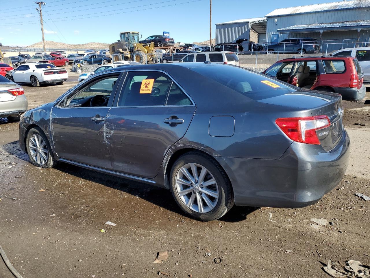 2014 TOYOTA CAMRY L - Image 2
