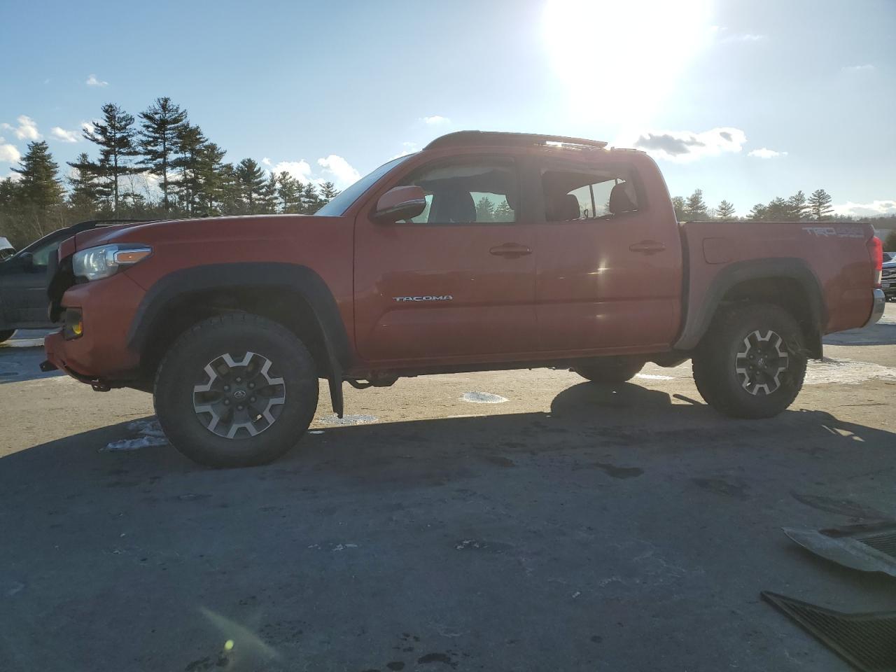 2017 TOYOTA TACOMA DOU