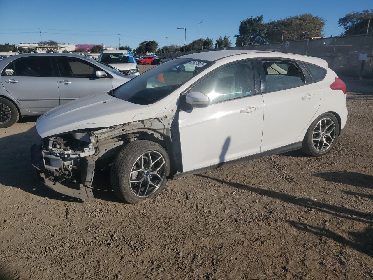 2016 FORD FOCUS SE