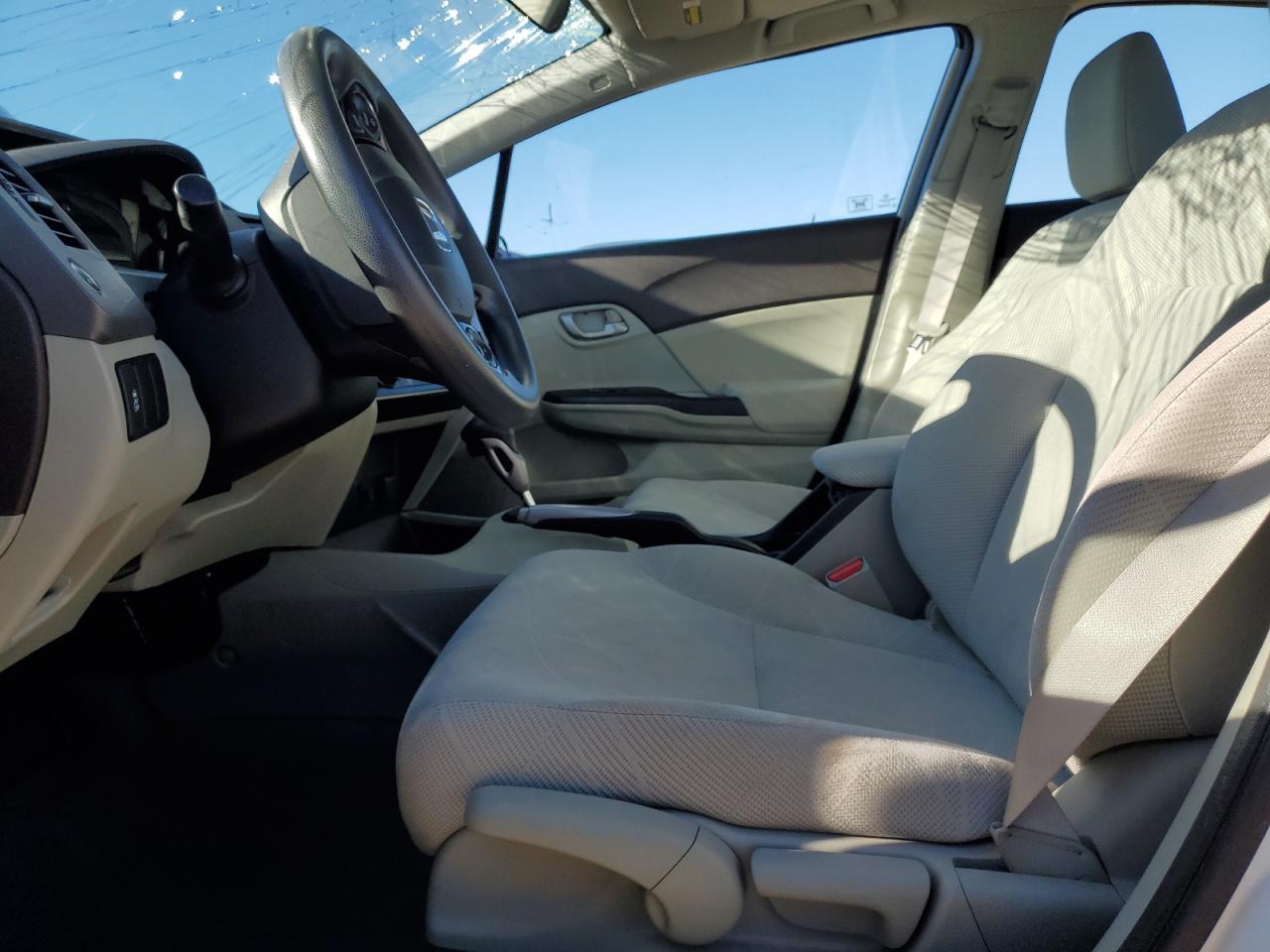 2012 HONDA CIVIC LX - Фото 7