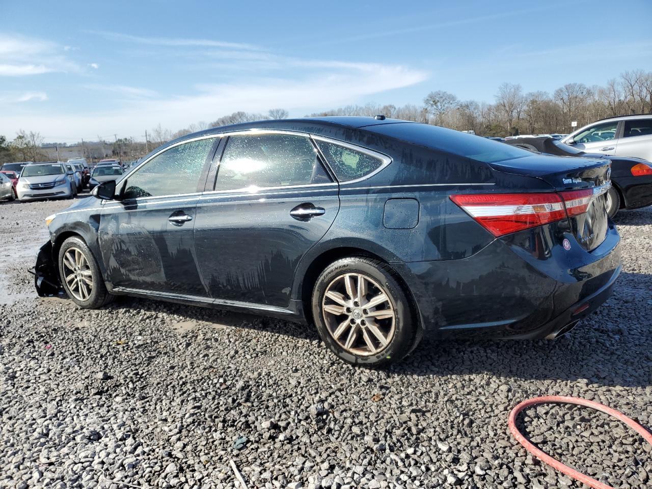 2015 TOYOTA AVALON XLE - Image 2