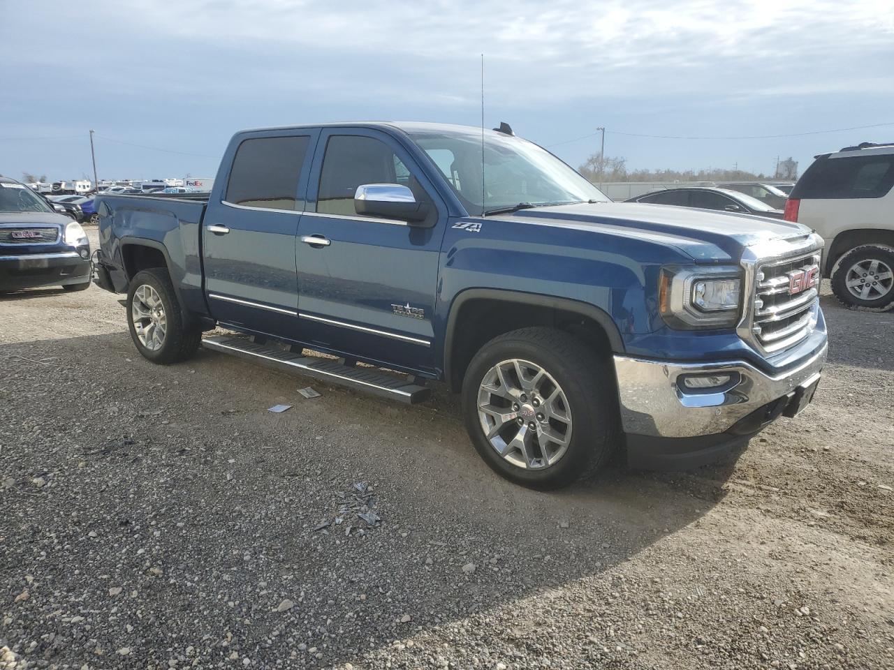 2017 GMC SIERRA K15 - Фото 4