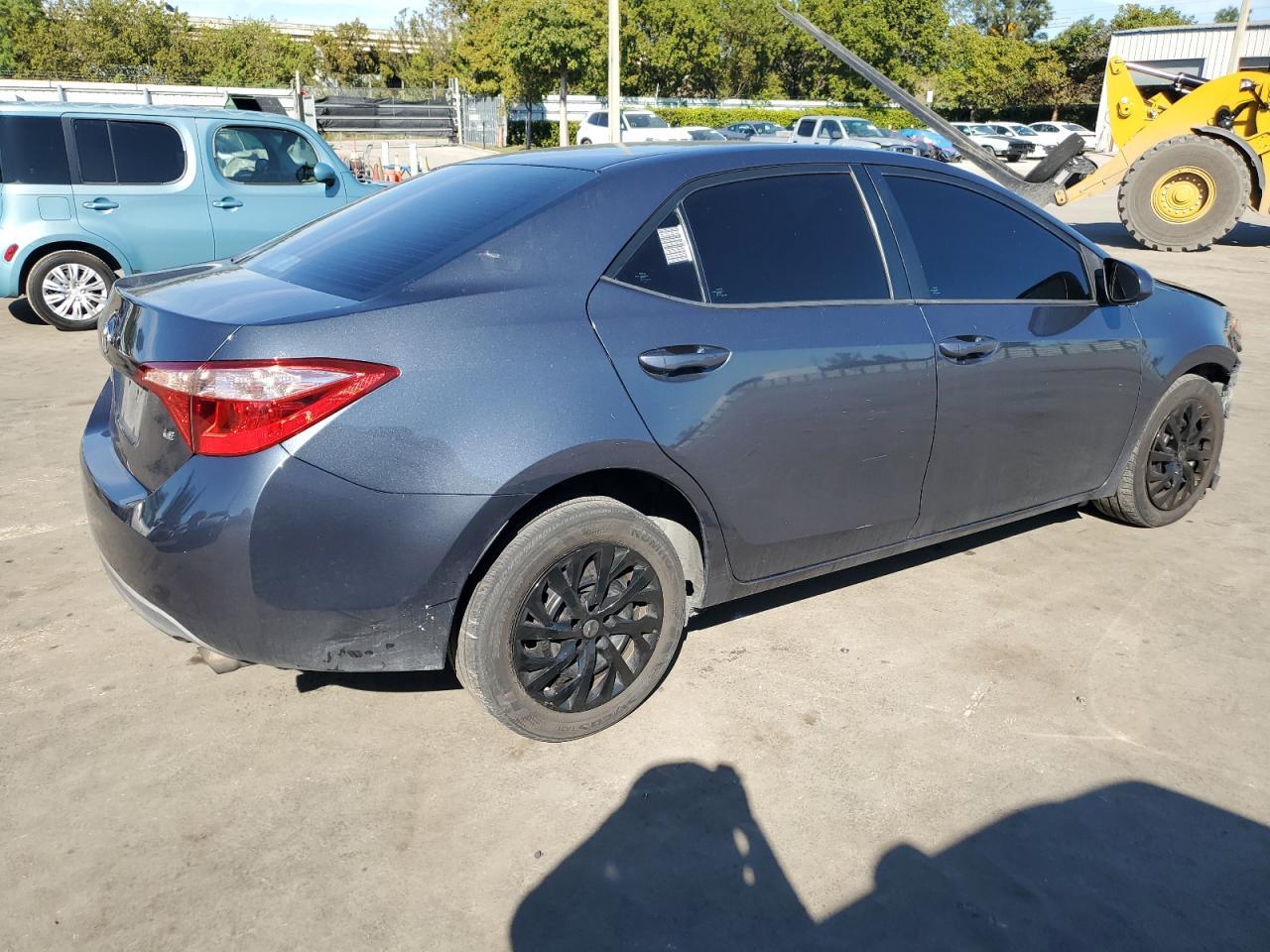 2019 TOYOTA COROLLA L - Image 3