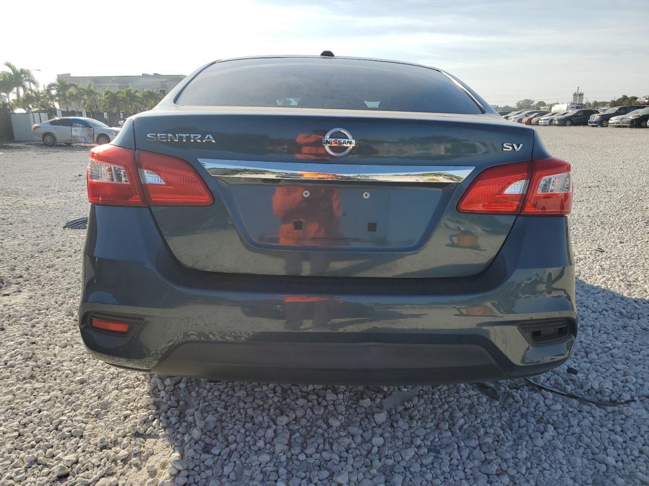 2017 NISSAN SENTRA S - Фото 6