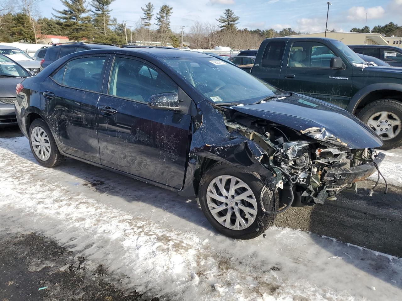2018 TOYOTA COROLLA L - Image 4