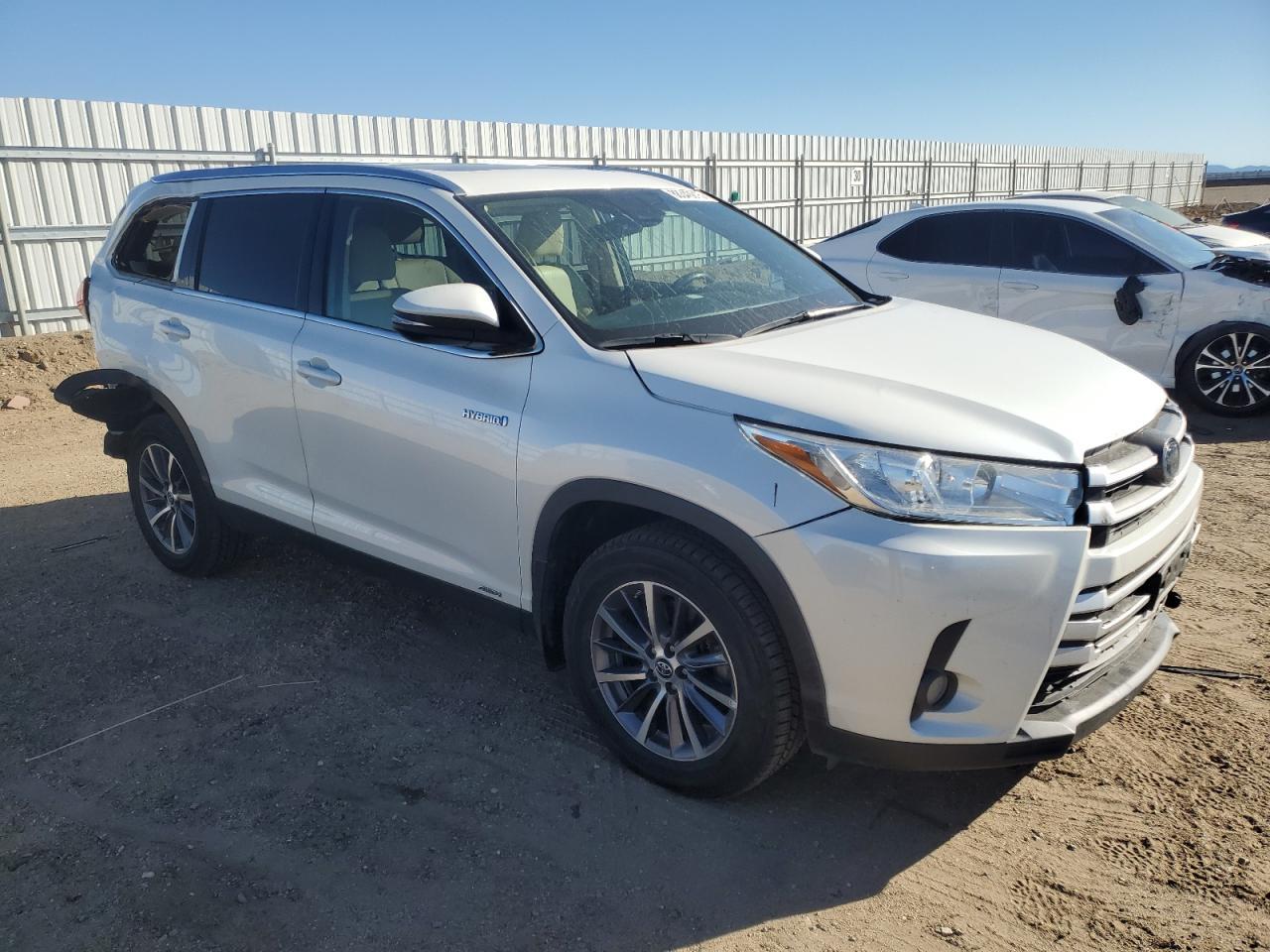 2019 TOYOTA HIGHLANDER - Фото 4