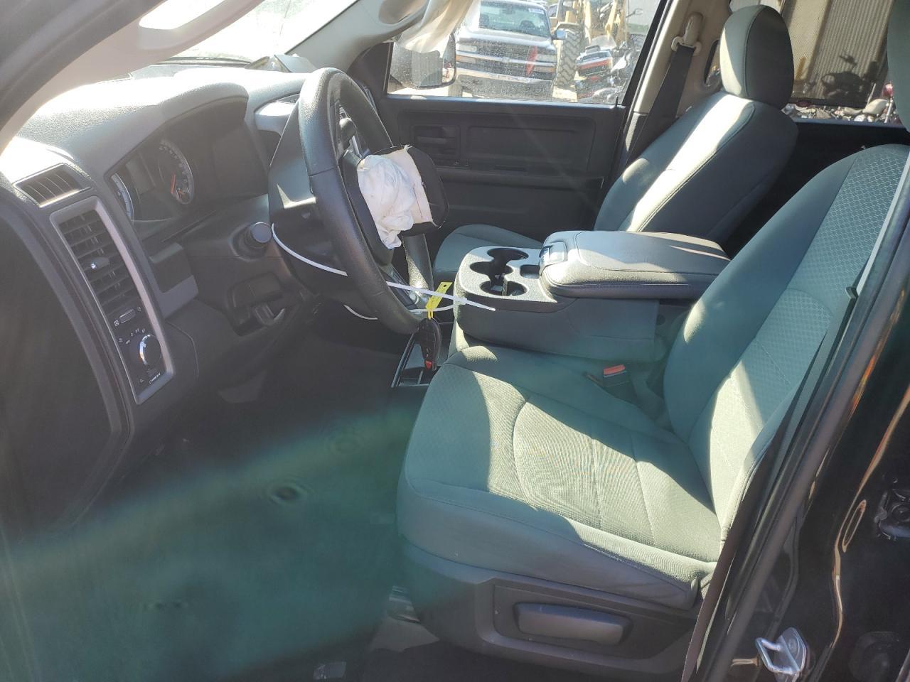 2015 RAM 1500 ST - Image 7