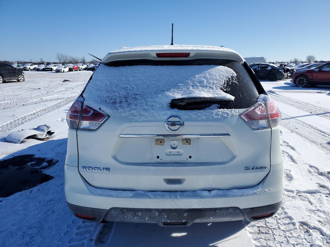 2015 NISSAN ROGUE S - Фото 6