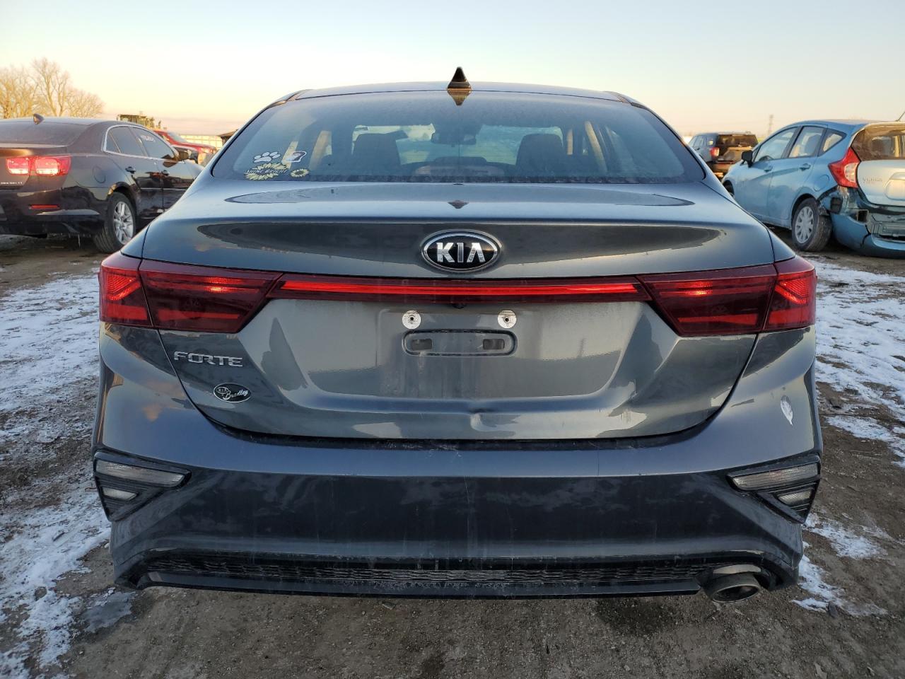 2021 KIA FORTE FE - Фото 6