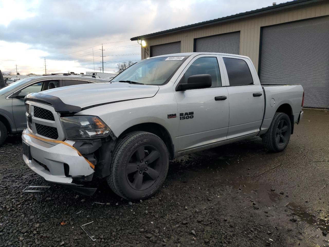 2018 RAM 1500 ST
