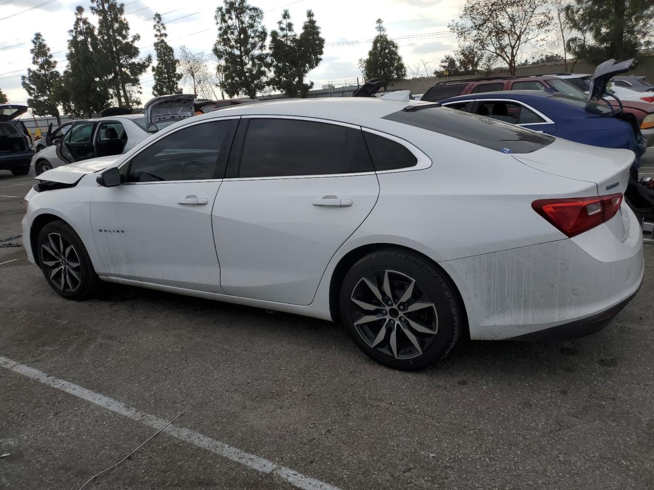 2017 CHEVROLET MALIBU LT - Фото 2