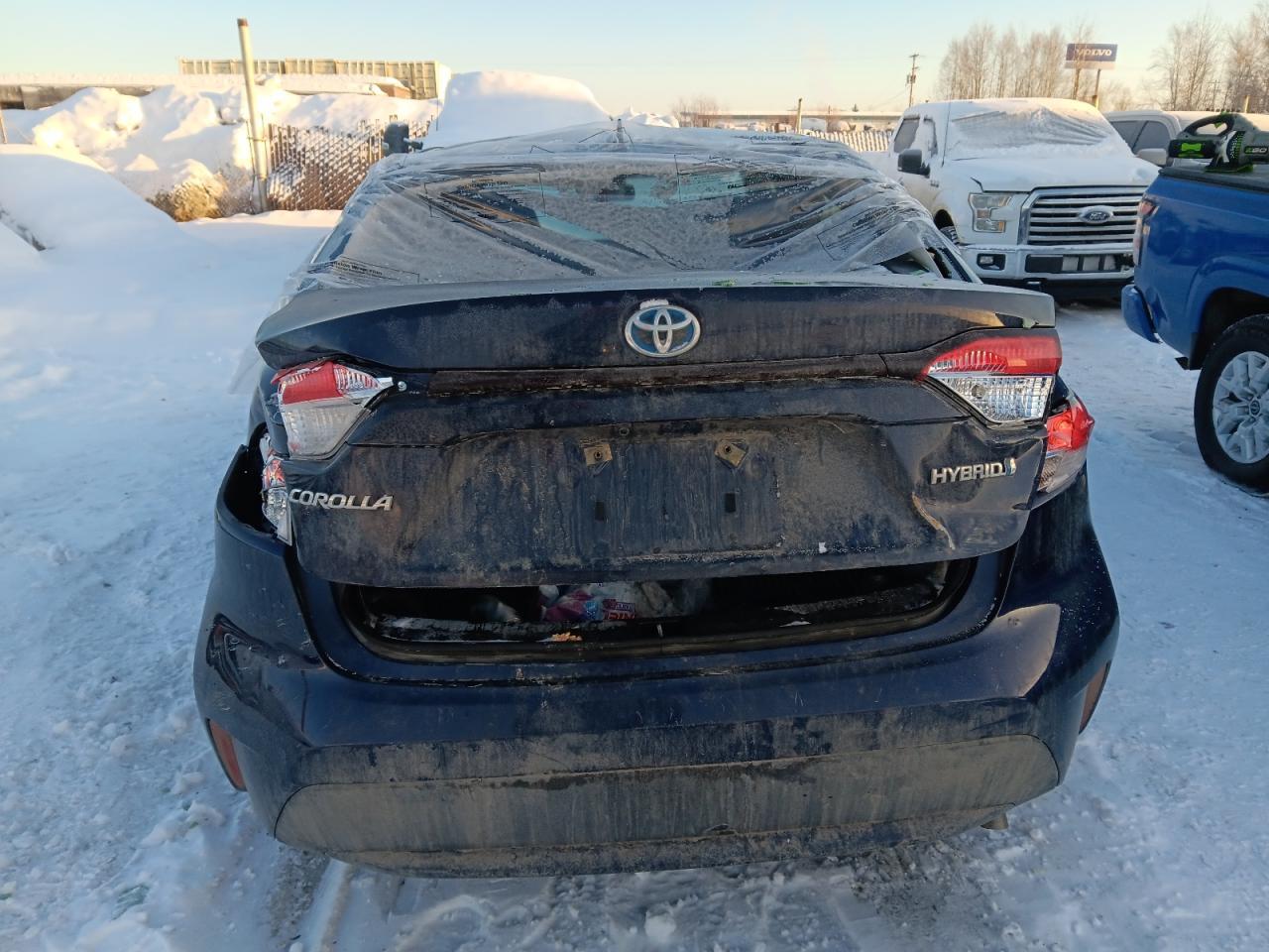 2022 TOYOTA COROLLA LE - Фото 6