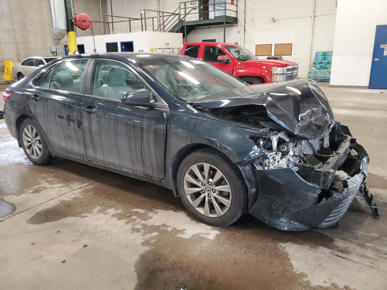 2016 TOYOTA CAMRY LE - Фото 4