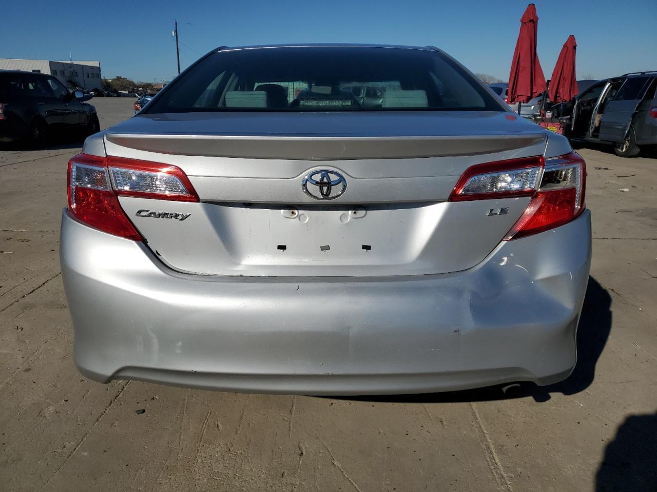 2014 TOYOTA CAMRY L - Image 6
