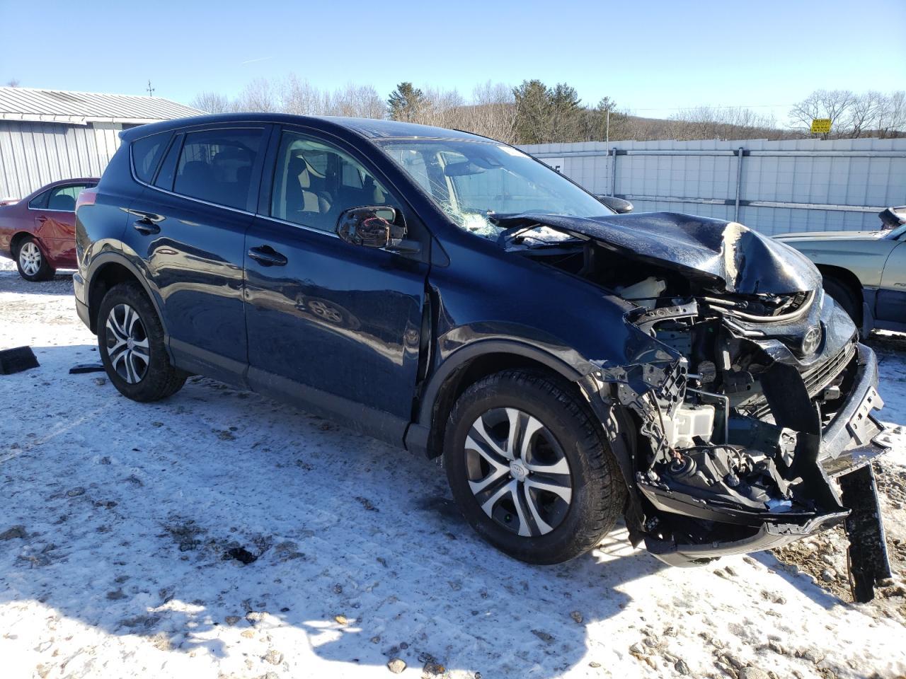 2018 TOYOTA RAV4 LE - Image 4