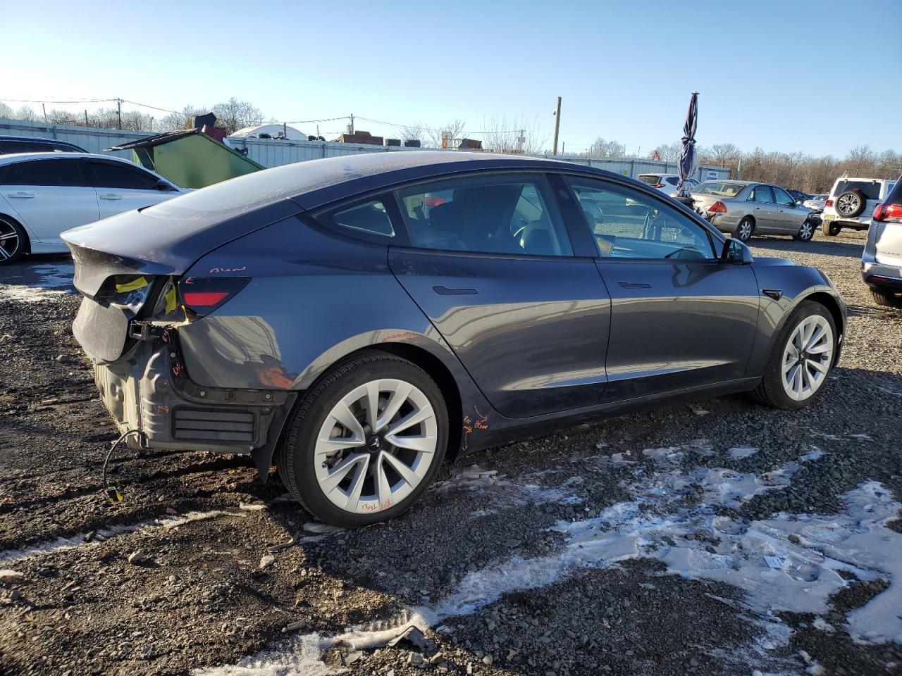 2023 TESLA MODEL 3 - Фото 3