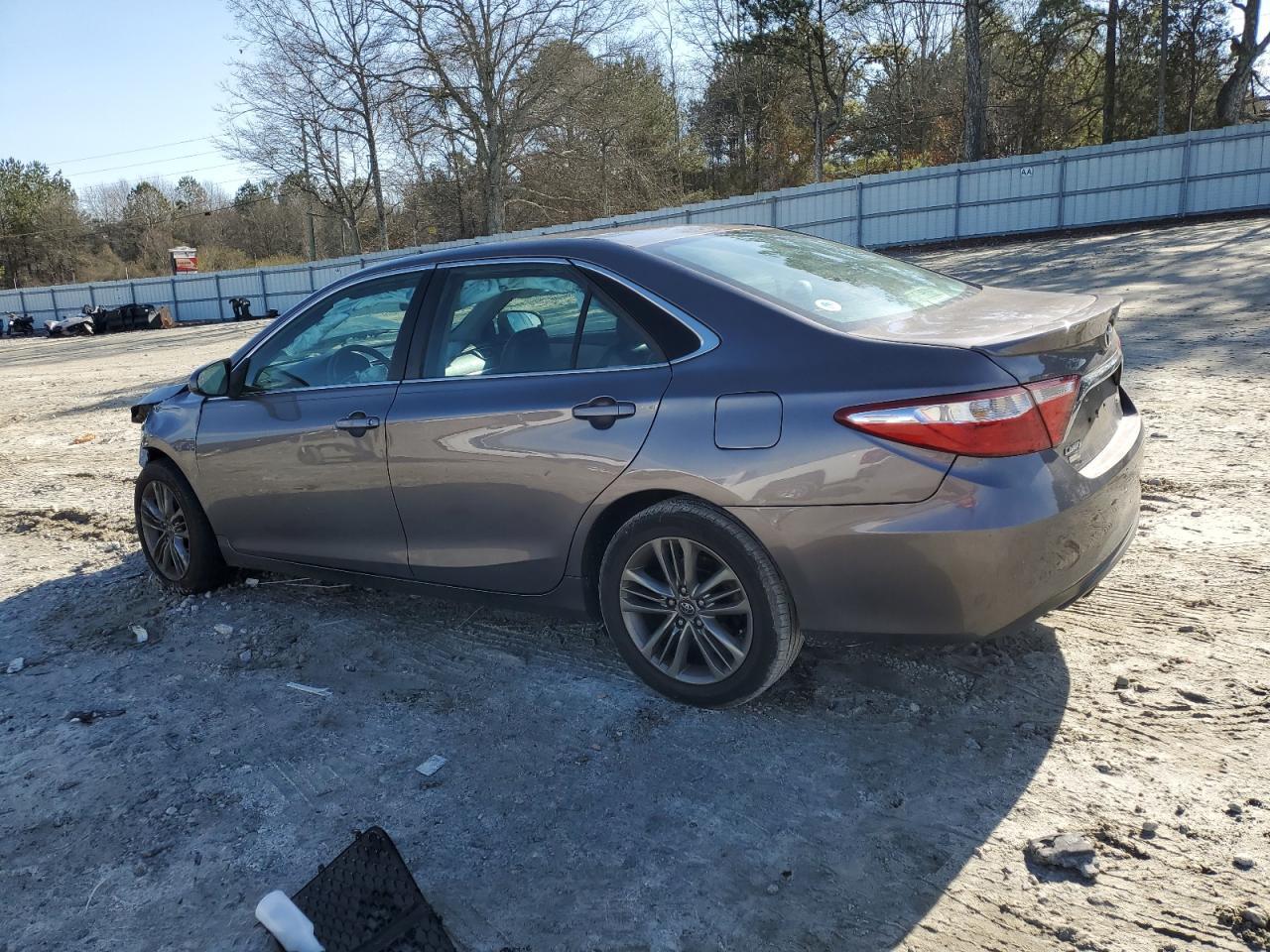 2017 TOYOTA CAMRY LE - Image 2