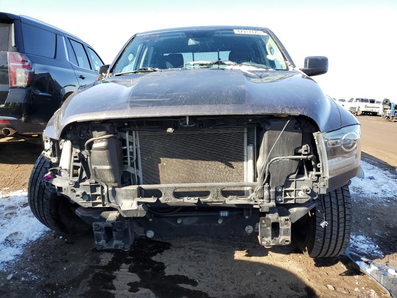 2019 RAM 1500 CLASS - Image 5