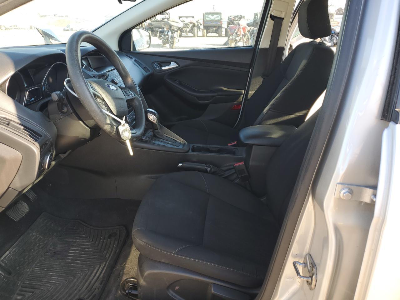 2016 FORD FOCUS SE - Фото 7