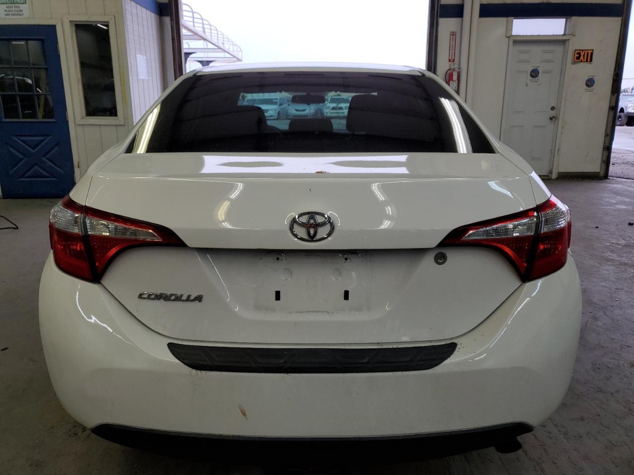2014 TOYOTA COROLLA L - Фото 6