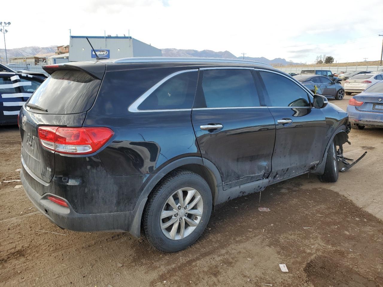 2017 KIA SORENTO LX - Фото 3