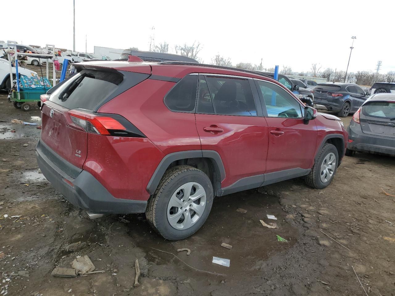 2021 TOYOTA RAV4 LE - Image 3