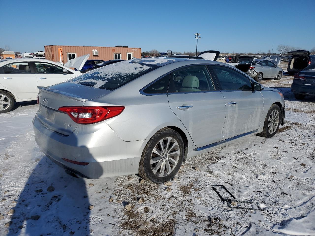 2017 HYUNDAI SONATA SPO - Image 3
