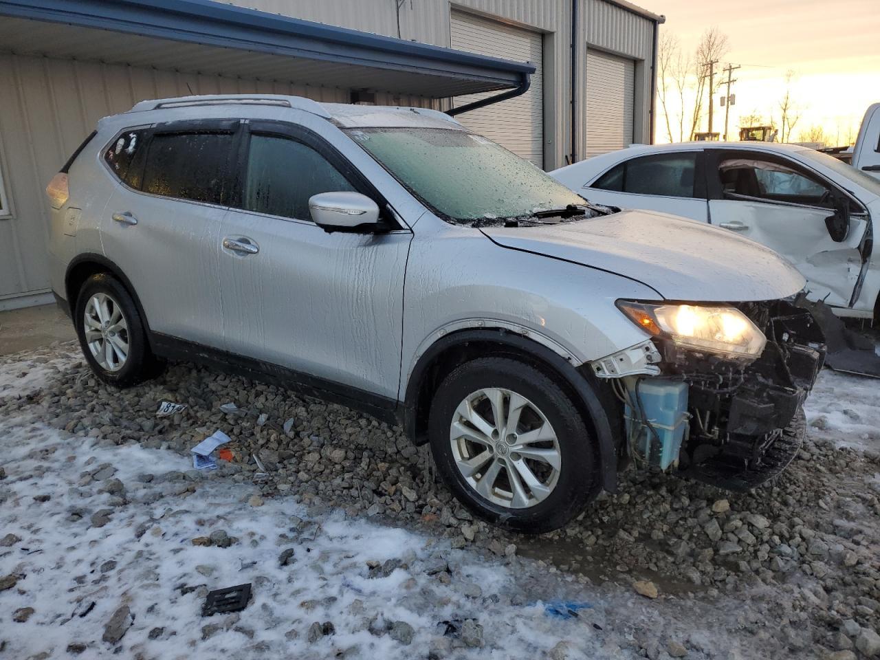 2015 NISSAN ROGUE S - Image 4