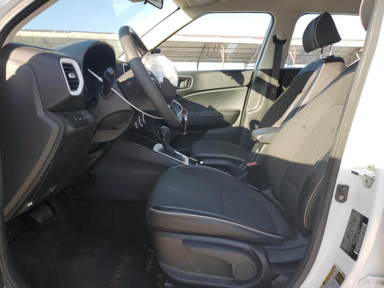 2022 HYUNDAI VENUE SEL - Фото 7