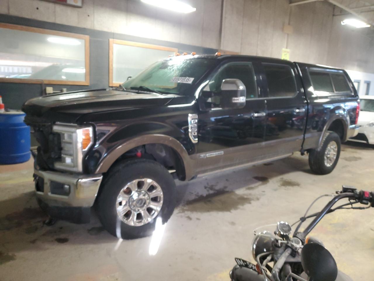 2017 FORD F250 SUPER