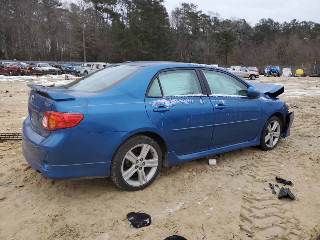 2010 TOYOTA COROLLA XR - Image 3