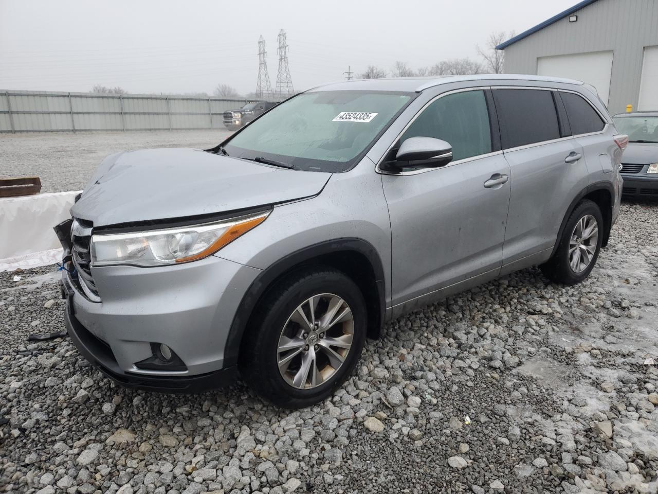 2015 TOYOTA HIGHLANDER