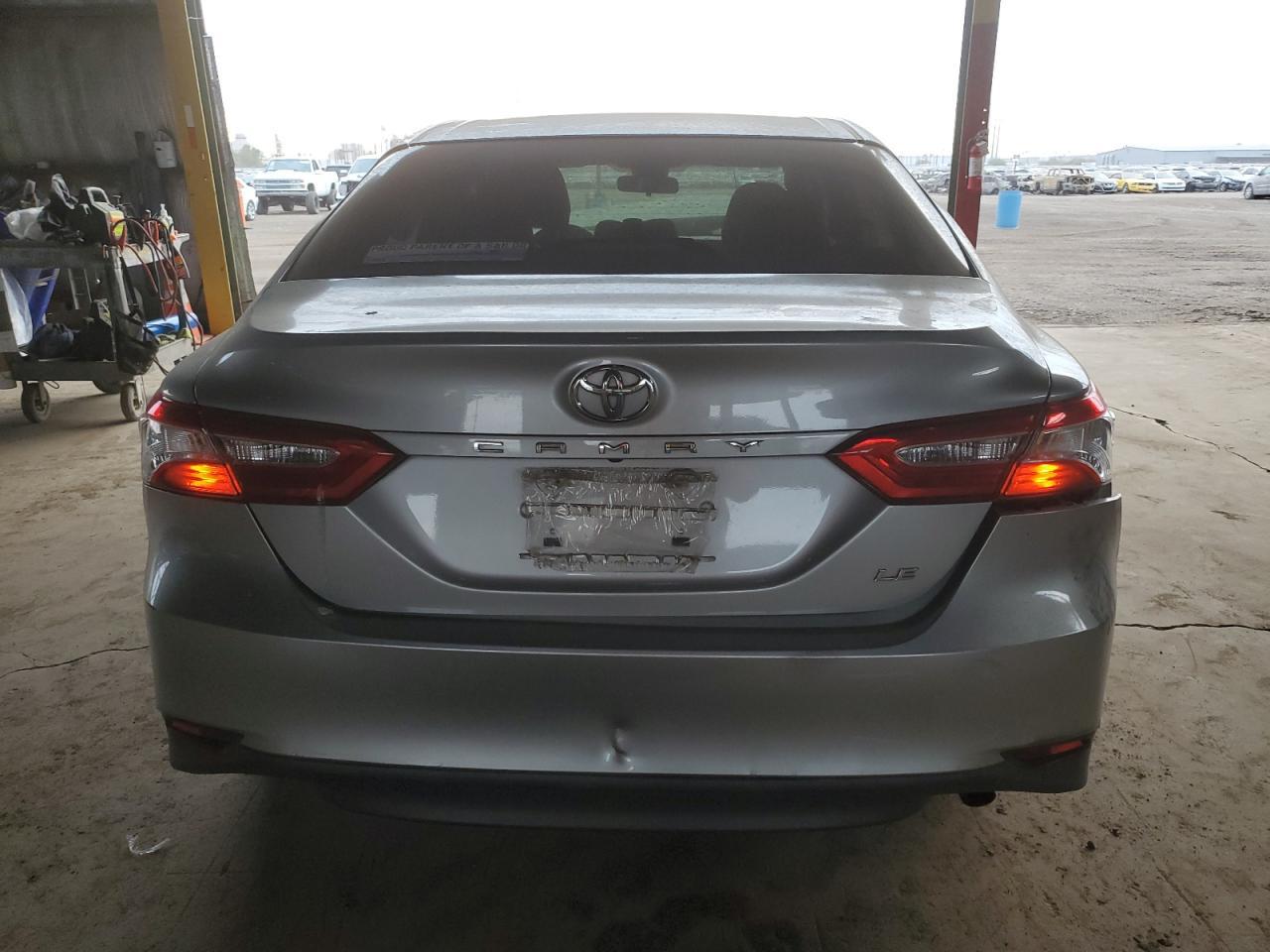 2018 TOYOTA CAMRY L - Image 6