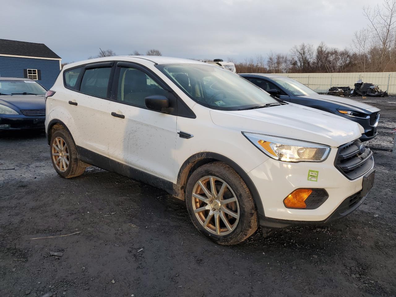2017 FORD ESCAPE S - Image 4