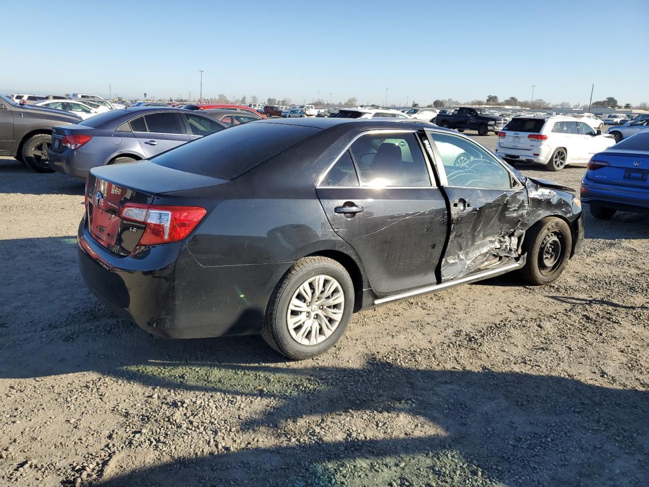 2013 TOYOTA CAMRY L - Image 3