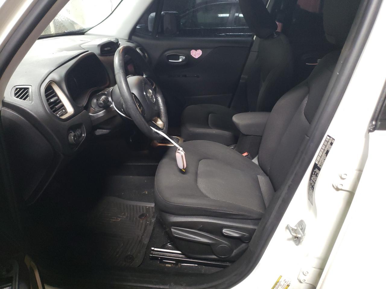 2017 JEEP RENEGADE L - Image 7
