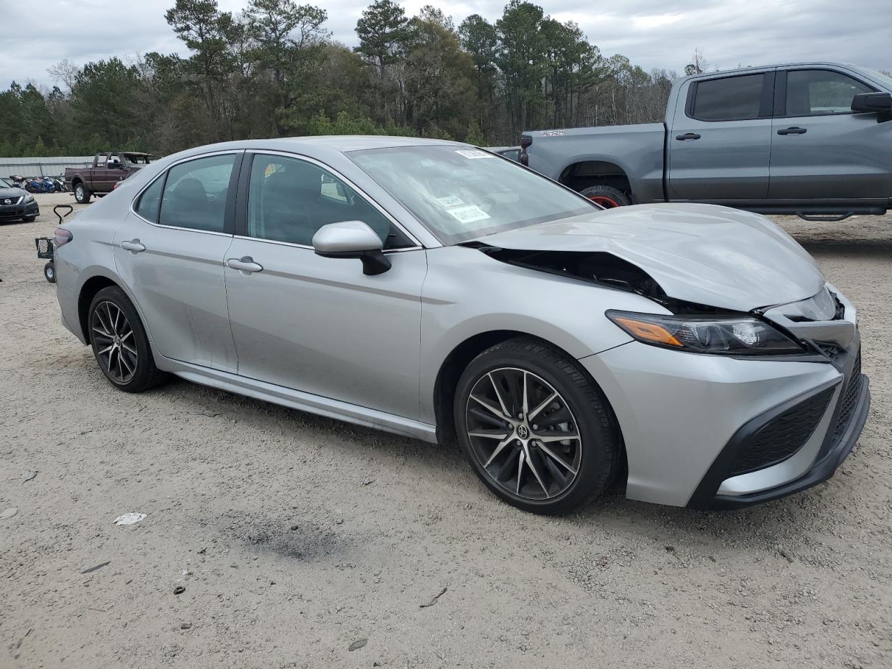 2021 TOYOTA CAMRY SE - Image 4