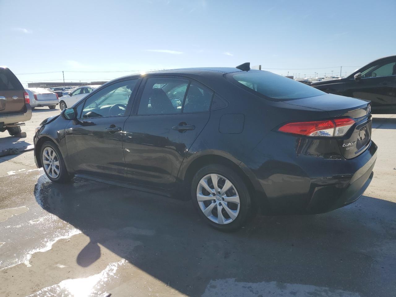2020 TOYOTA COROLLA LE - Фото 2