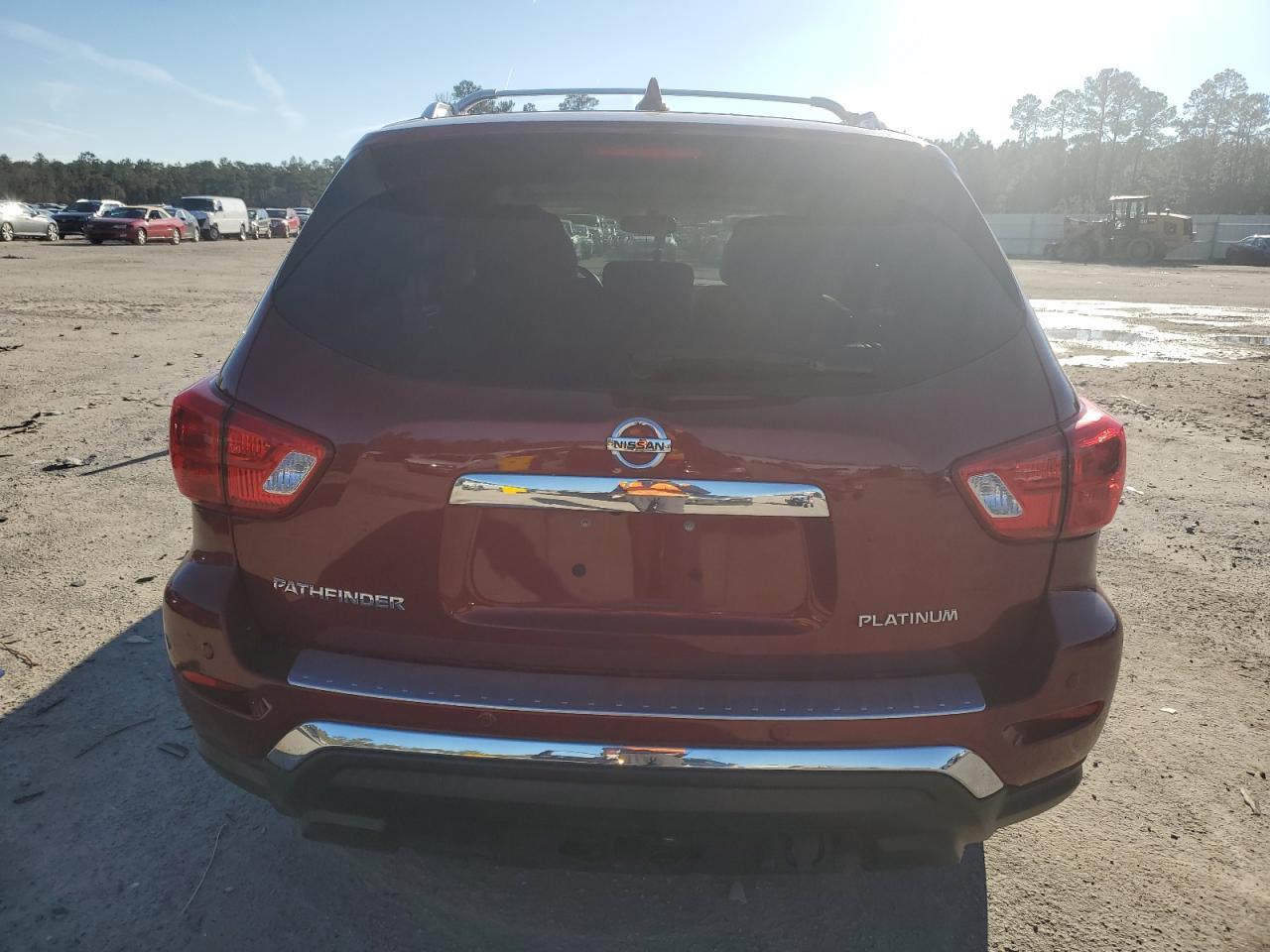 2019 NISSAN PATHFINDER - Image 6