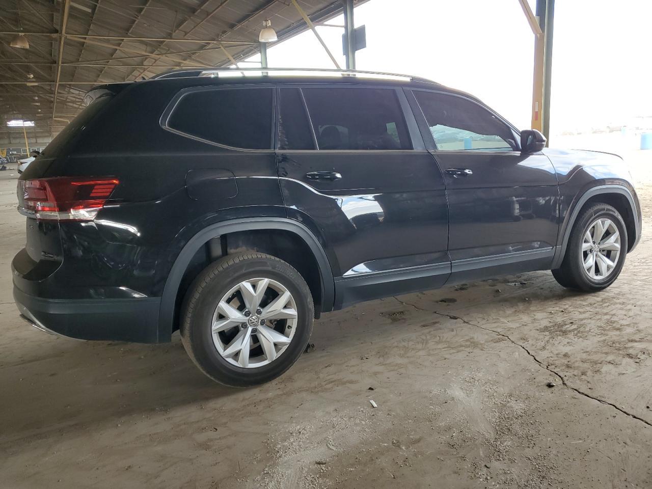 2018 VOLKSWAGEN ATLAS SE - Image 3