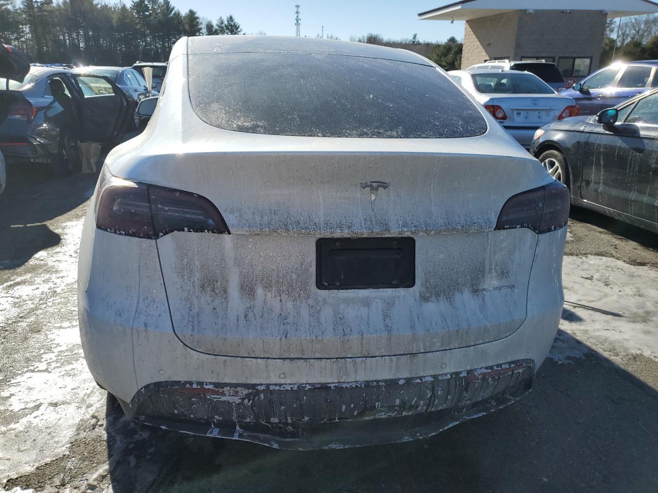 2022 TESLA MODEL Y - Image 6
