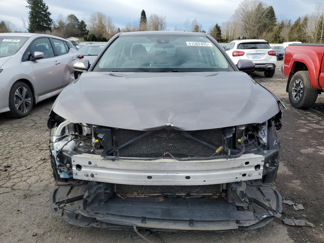 2021 TOYOTA CAMRY SE - Фото 5
