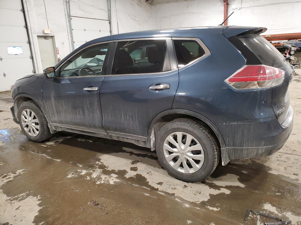 2015 NISSAN ROGUE S - Фото 2