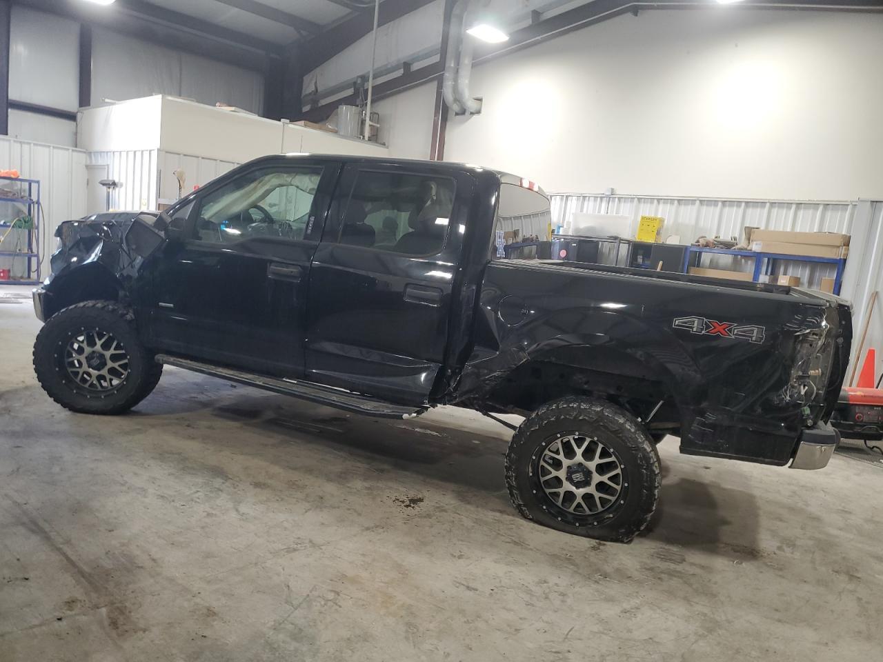 2016 FORD F150 SUPER - Фото 2
