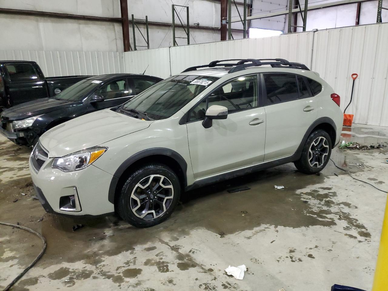 2016 SUBARU CROSSTREK car image